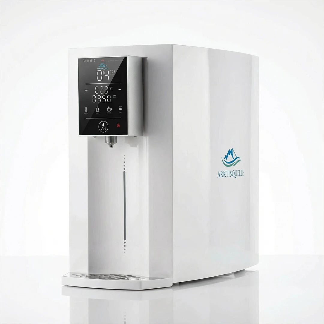 Arktisquelle Wasserfilter Auftisch Osmoseanlage als Freisteller