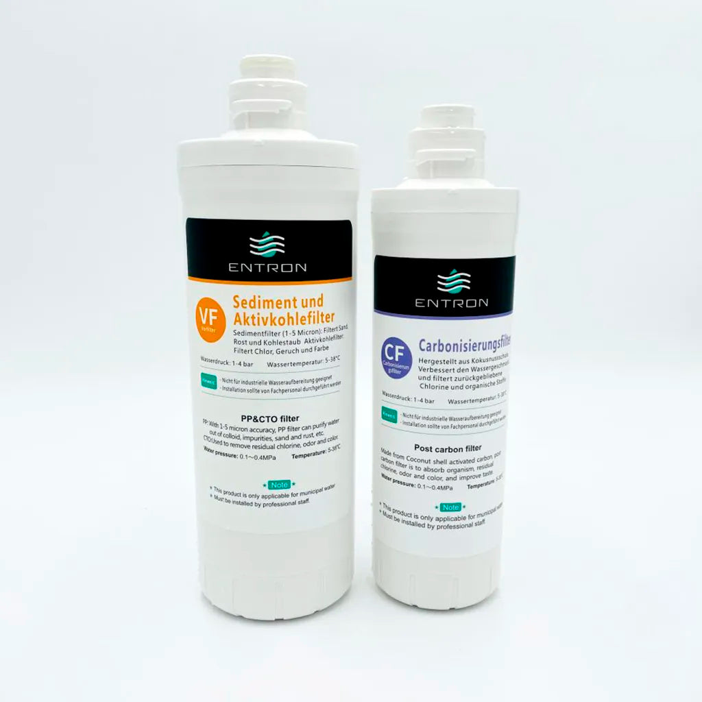 Das Osmose Ersatzfilter-Set bestehend aus: Sediment- und Aktivkohlefilter und Carbonisierungsfilter für die Entron F-Serie - als Freisteller