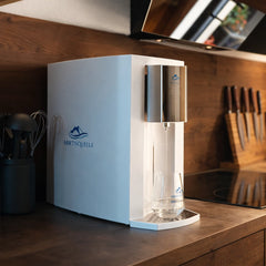 Arktisquelle Wasserfilter Auftisch Osmoseanlage in der Küche