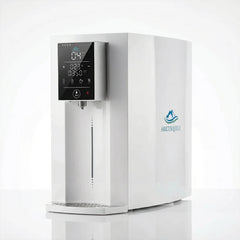 Arktisquelle Wasserfilter Auftisch Osmoseanlage als Freisteller