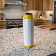 Pi Power Compact Kalk-Ersatzfilter für Wasserfilteranlagen und Osmoseanlagen - In einer Küche